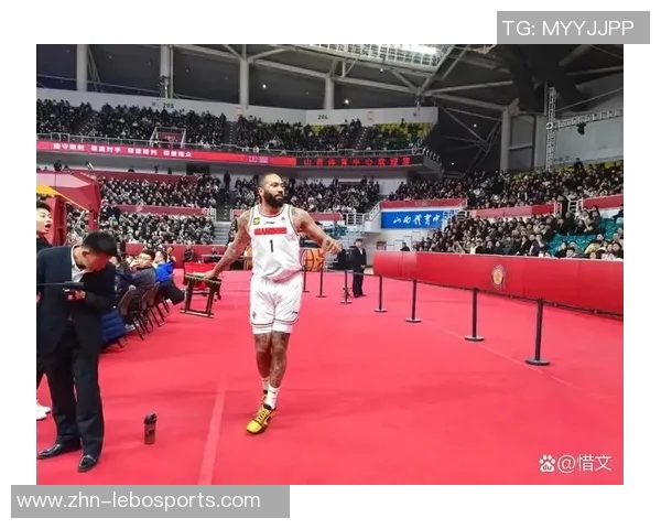 CBA重磅处罚吉伦沃特内幕曝光杜锋或因其受牵连 CBA重磅处罚吉伦沃特内幕曝光杜锋或因其受牵连